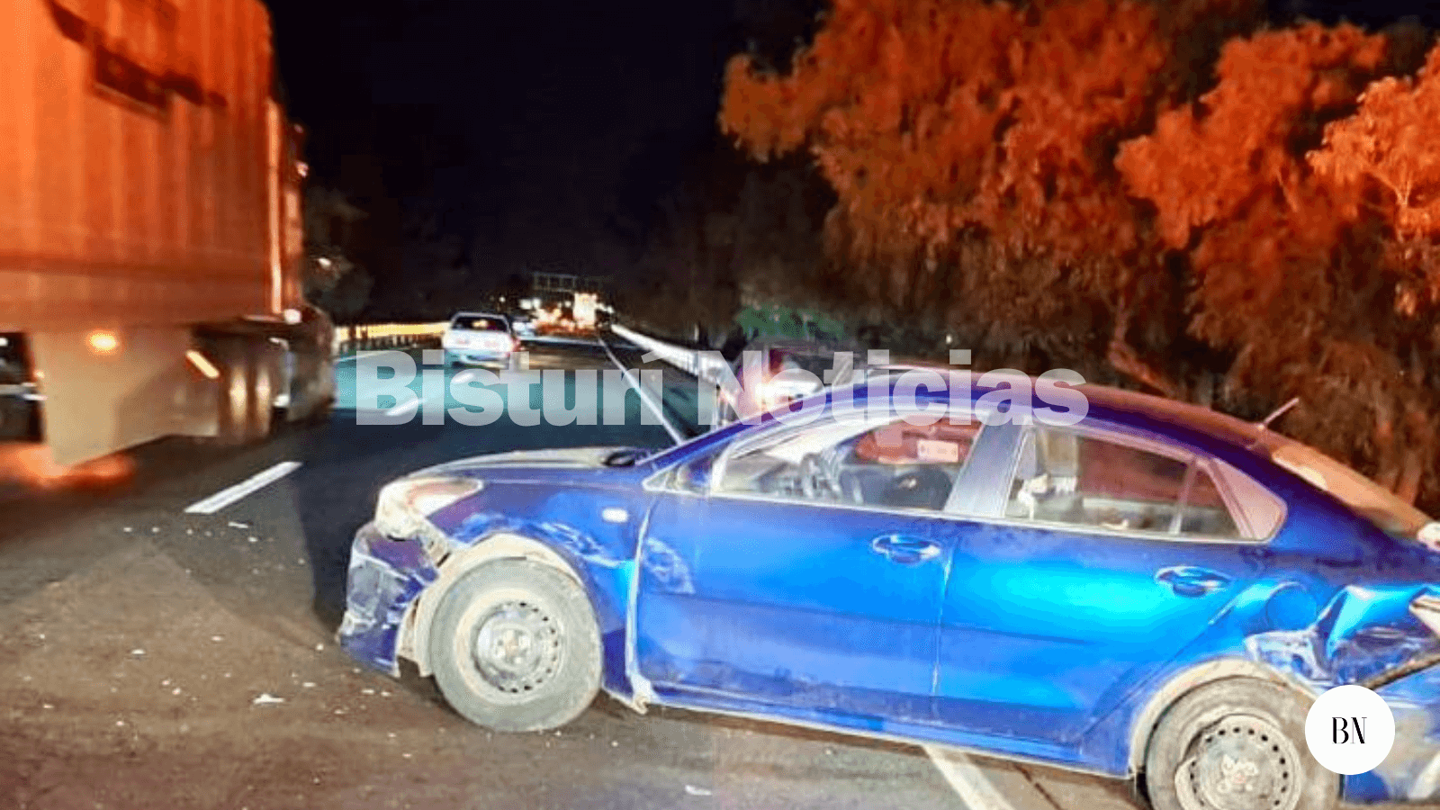 Se accidentó auto en la  Toluca-Atlacomulco